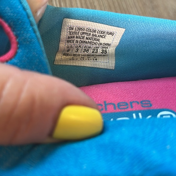 Skechers Go Walk 2 Slip On Shoes in Blue - Picture 5 of 6